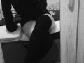 2113984683