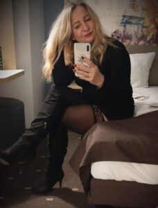 dama hoterka